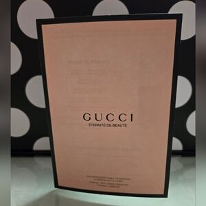 10/$25✨️Gucci Foundation Sampler✨️